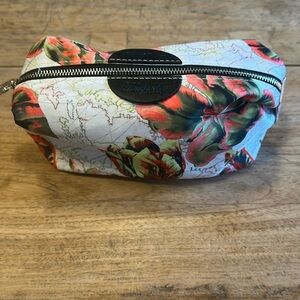 Temperly London British Airways First Class Makeup / Toiletry Bag